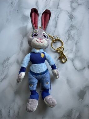 Shanghai Disney Zootopia Judy Hopps Police Uniform plush keychain